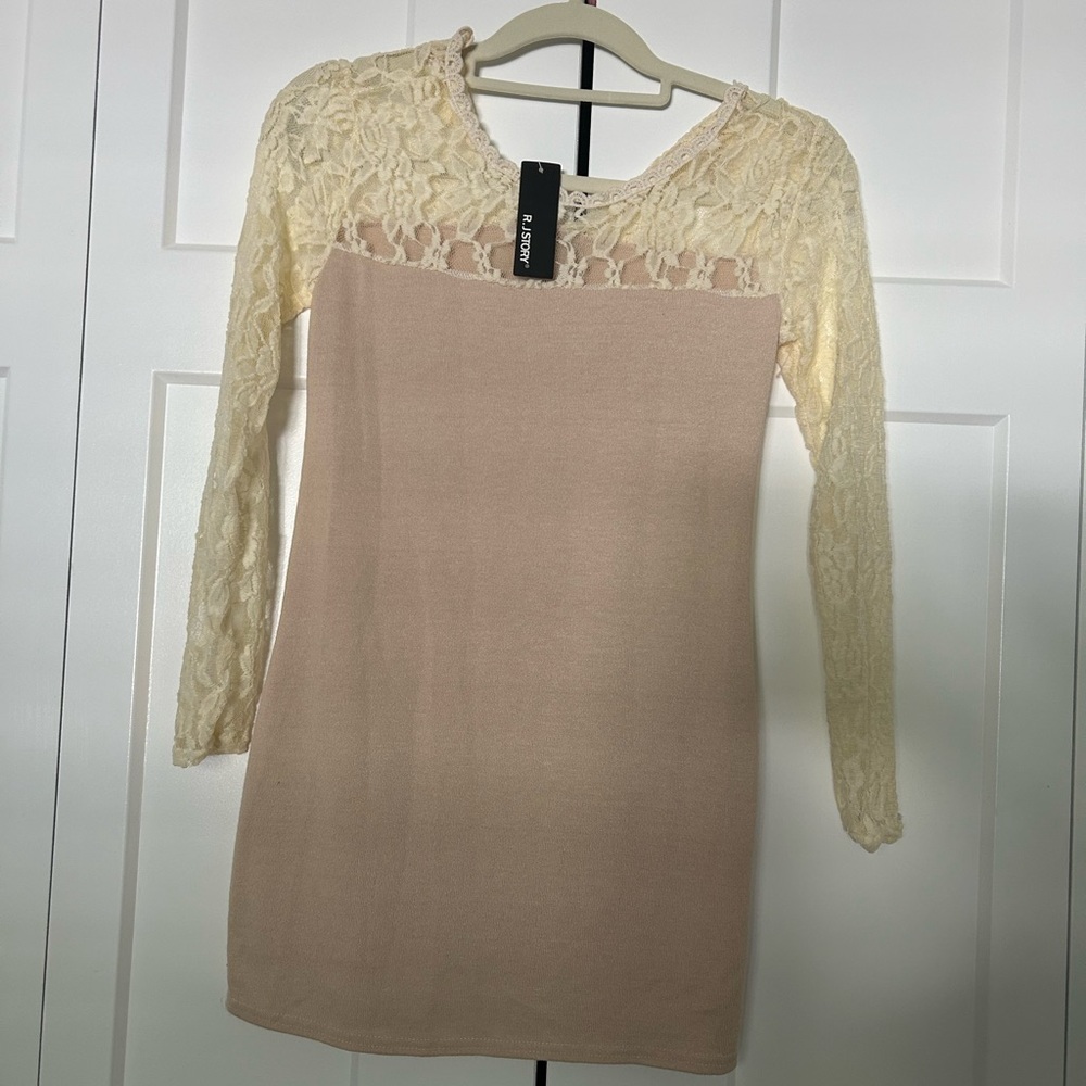 Just...Taylor Cream and Tan Lace Long Sleeve Dress